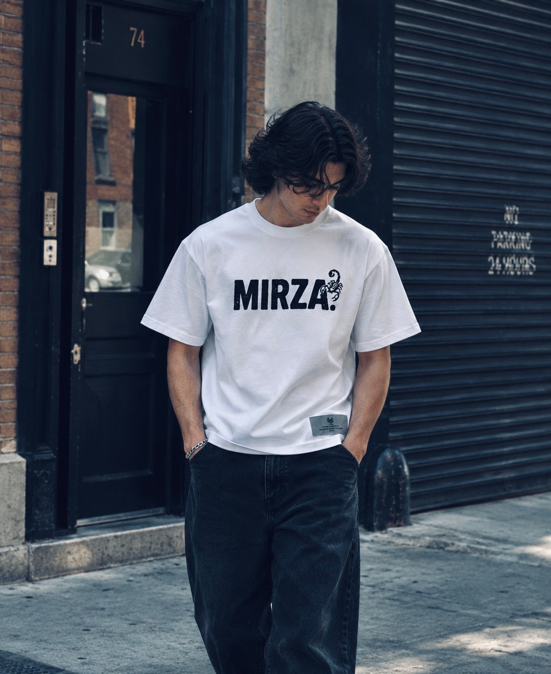 MIRZA SCORPION TE SHIRT